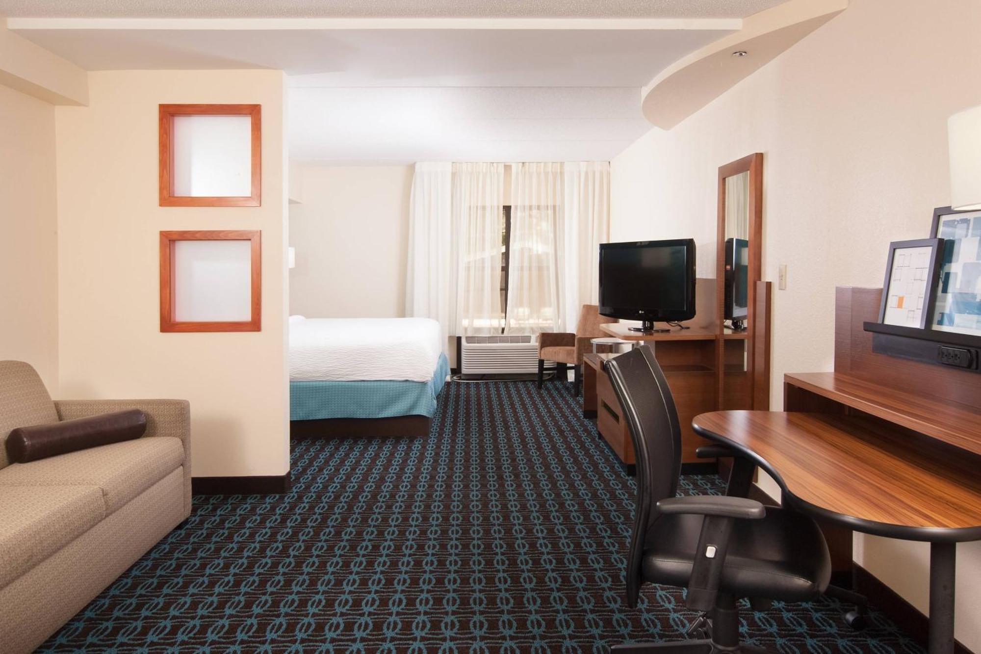 Fairfield Inn And Suites Atlanta Airport South/Sullivan Road College Park Ngoại thất bức ảnh